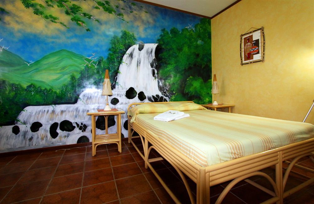 Parrot Paradise Resort Boljoon Exterior foto